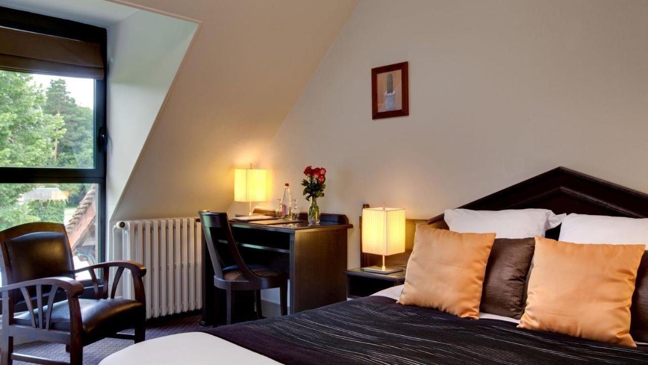 Le Pavillon De Gouffern Hotel Silly-en-Gouffern ภายนอก รูปภาพ
