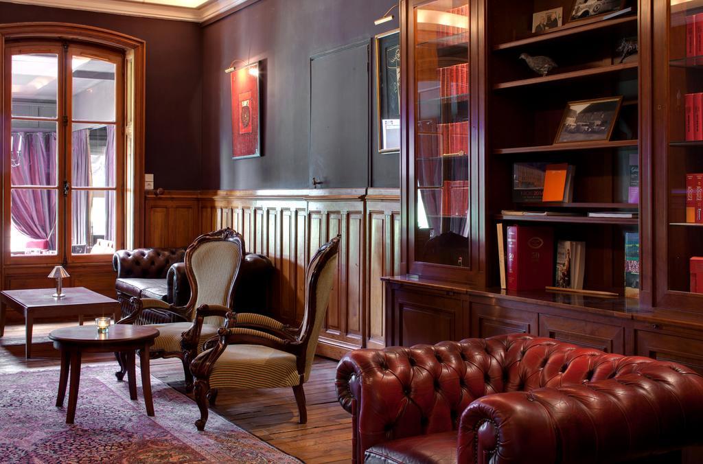 Le Pavillon De Gouffern Hotel Silly-en-Gouffern ภายนอก รูปภาพ